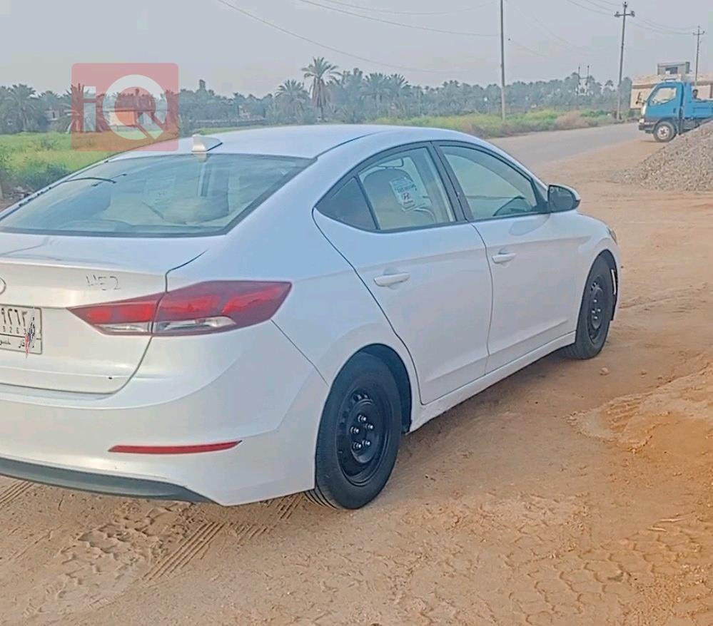 هيونداي النترا